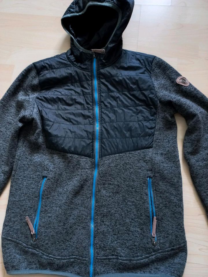 Jacke Strickfleecejacke Gr. 176 Killtec in Neunkhausen