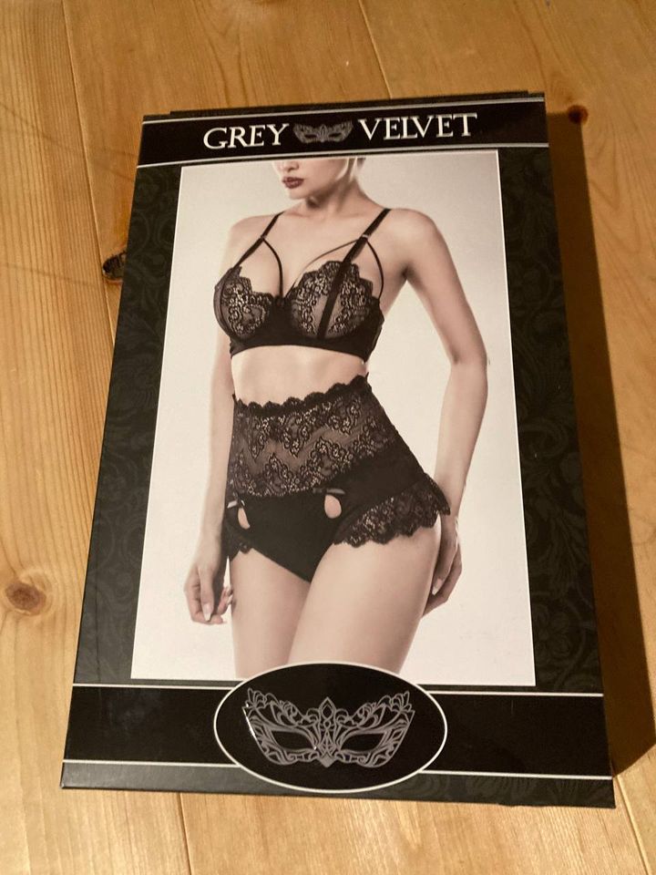 Grey Velvet Corsage Body Negligé NEUwertig Größe XL XXL 42 44 in Hildburghausen