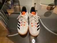 Adidas Sneaker Neu 41,5 Baden-Württemberg - Asperg Vorschau