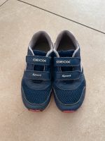 Geox Respira Sneakers Halbschuhe Turnschuhe Mädchen Gr. 30 München - Bogenhausen Vorschau