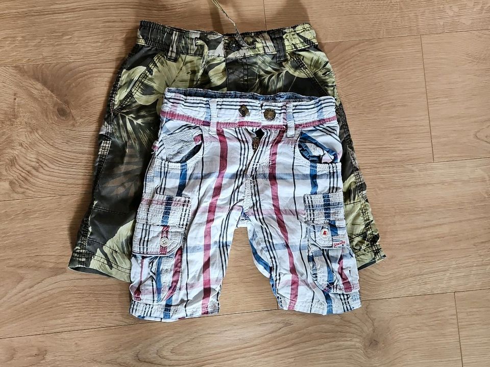 Gr 98/104 Set 5x kurze Hose H&M Sturdy in Schüttorf