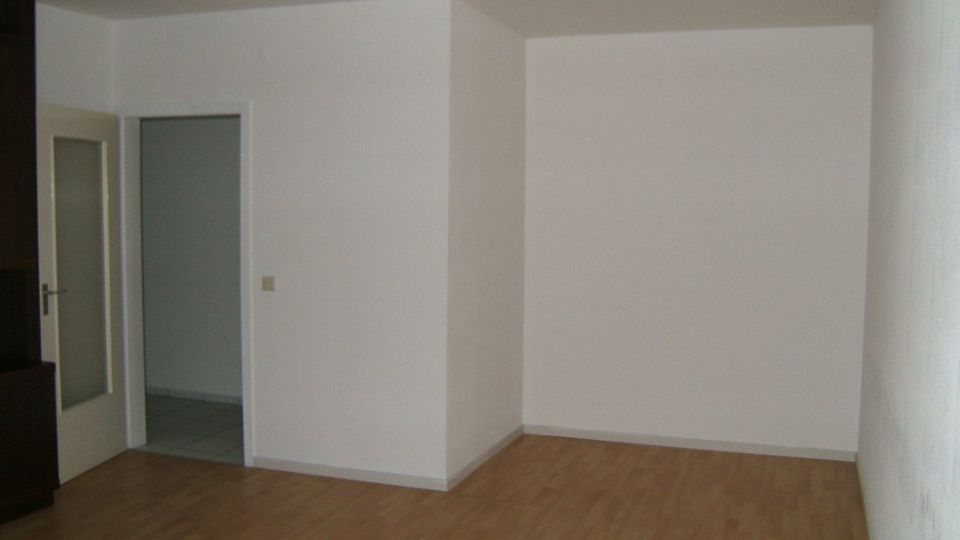 Schöne helle 3 Zimmer mit Loggia in ruhiger Lage in Brüggen