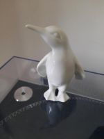 Figur Gerold Porzellan  Pinguin weiß Bremen - Huchting Vorschau