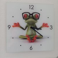 WANDUHR FROSCH YOGA 30x30cm, NEUwertig Bayern - Bamberg Vorschau