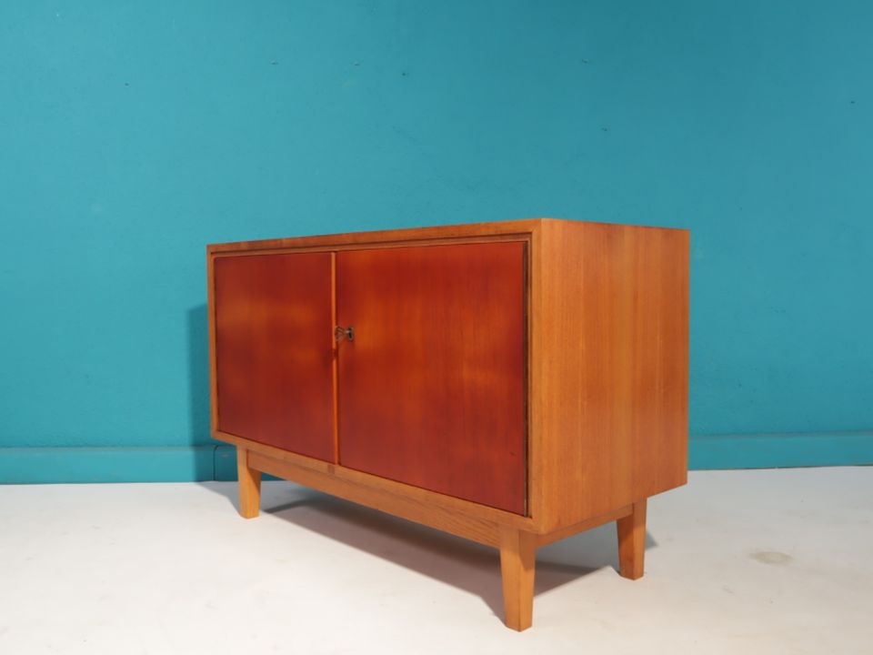 Vintage Sideboard aus den 60er Jahren in Oelsnitz / Vogtland