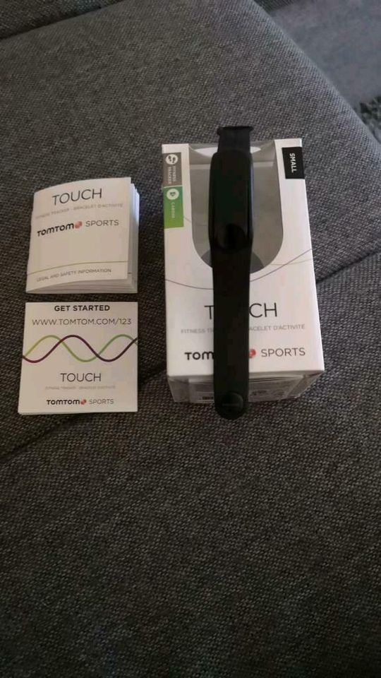 TomTom Touch Sports Cardio Fitness Tracker in Gau-Weinheim