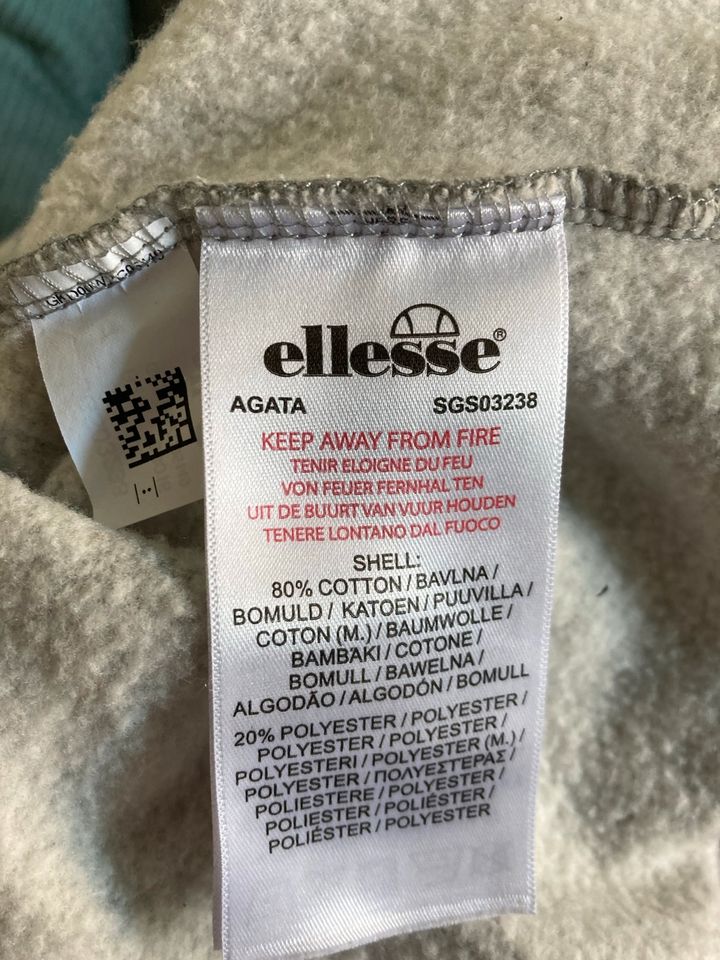 Sweatshirt von Ellesse Gr.L in Hürth