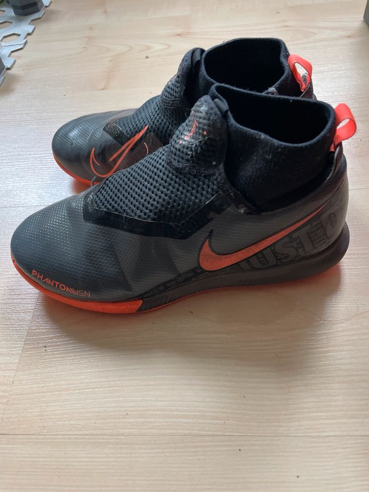 Nike Phantom VNS Fußball Schuhe Fußballschuhe 36,5 Halle in Erfurt