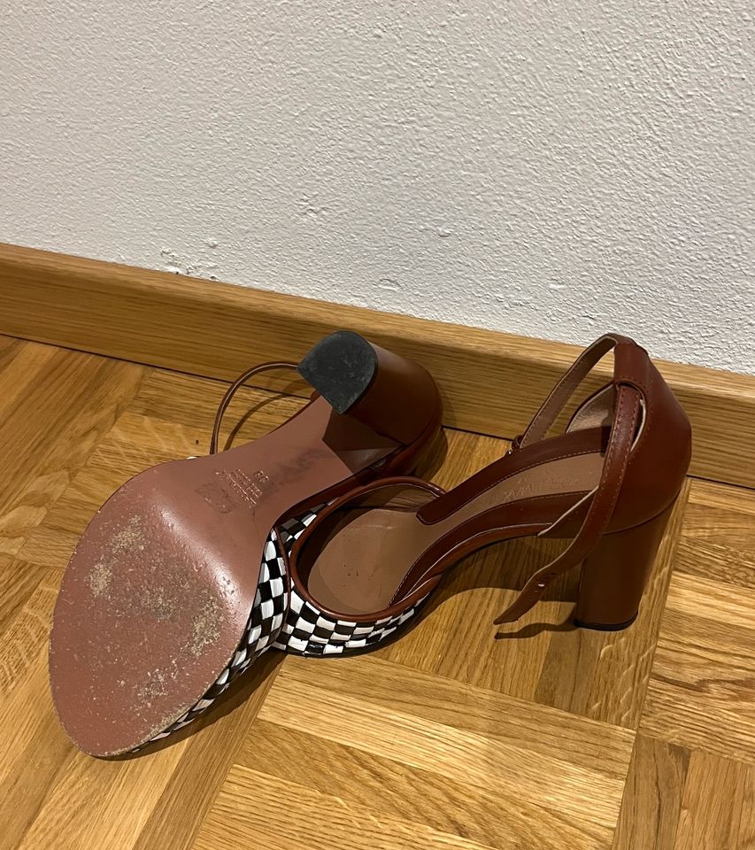 High Heels Max Mara Gr. 38 in Teublitz