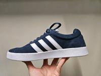 NEU Adidas 41 1/3 Vl court shoes Sportschuh Sneaker Bayern - Stein an der Traun Vorschau