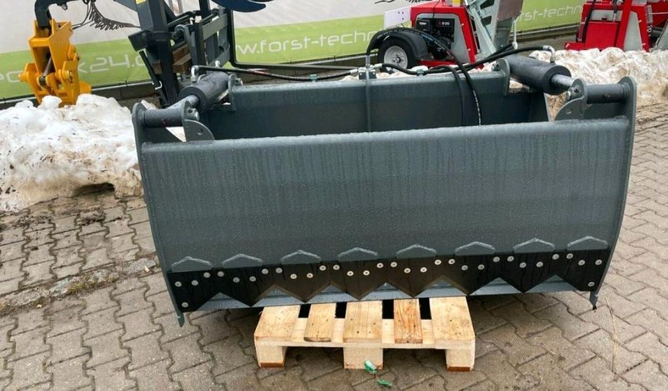 Siloschneidschaufel, Silageschaufel, Traktor, Radlader in Häg-Ehrsberg