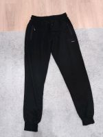 Herren Jogginghose Hose Jogging schwarz Gr L wie neu Frankfurt am Main - Gallusviertel Vorschau