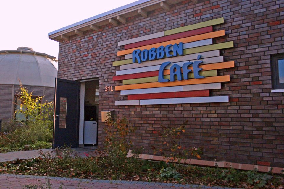 Reinigungskraft für Café in Ahrensburg/OT Wulfsdorf gesucht in Ahrensburg