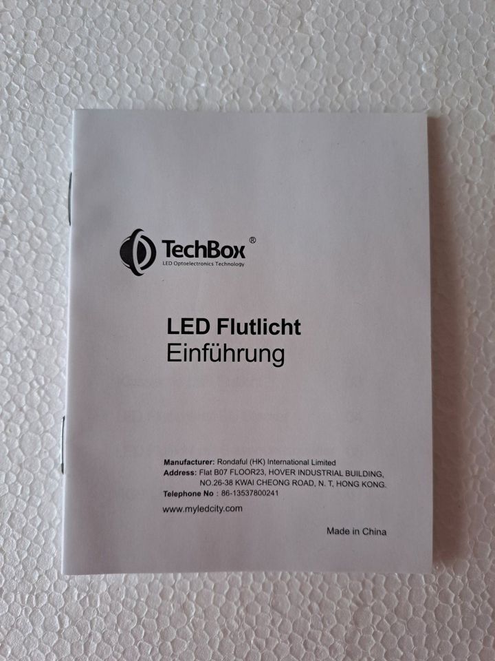 Lampe Flutlicht Hallenlicht Baustrahler LED in Plauen