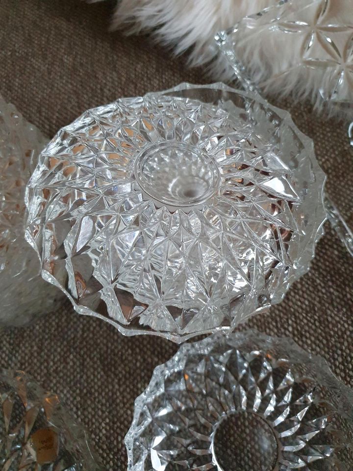 Set  Kristall Glas Geschliffen Teller Kuchenplatte Komplettpreis in Bornheim