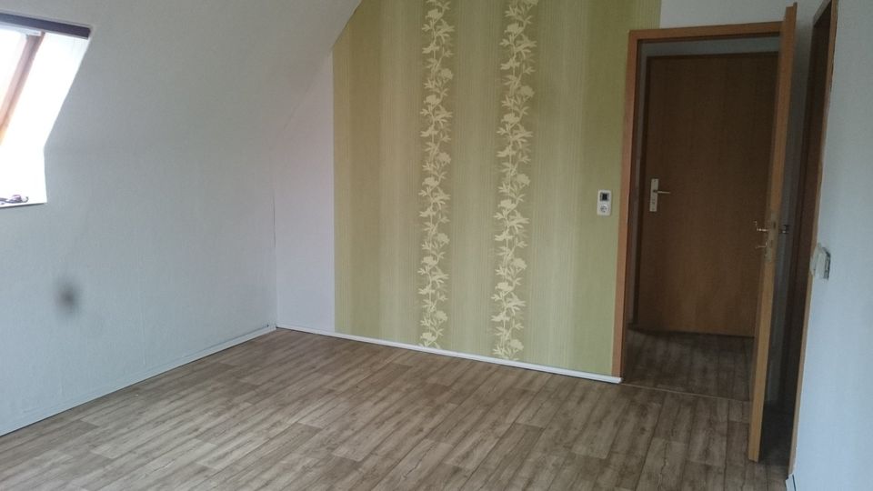 1 Zimmer Wohnung mit Einbaukücke nahe Köthen zu vermieten in Osternienburger Land
