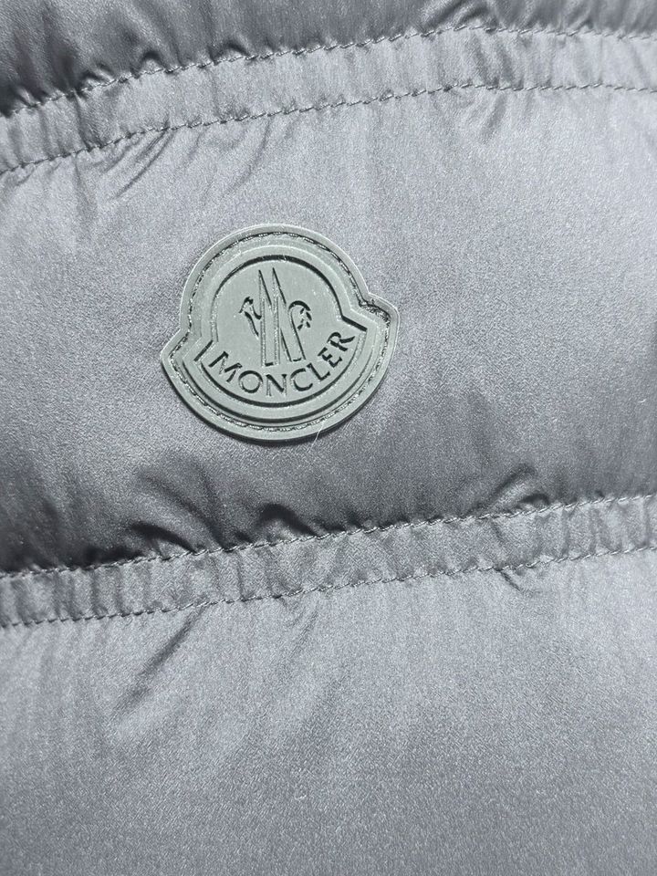 MONCLER Herren Daunenjacke ARROUX XXXL / 3XL in München