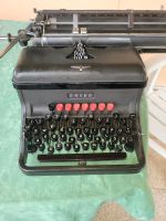 Schreibmaschine Adler alt 50 Jahre alt Baden-Württemberg - Tuttlingen Vorschau