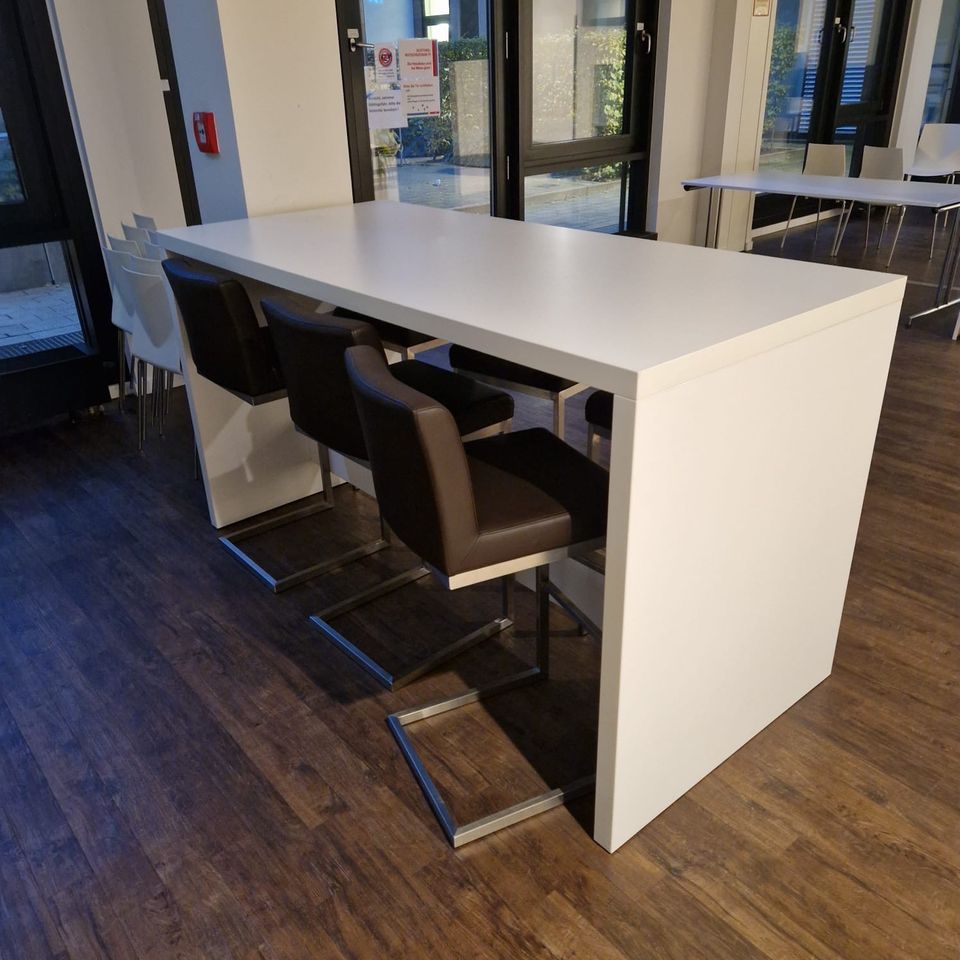 200 x Wini / Steh Sitz Schreibtisch / elektrischer Schreibtisch / Büroauflösung in Ludwigshafen