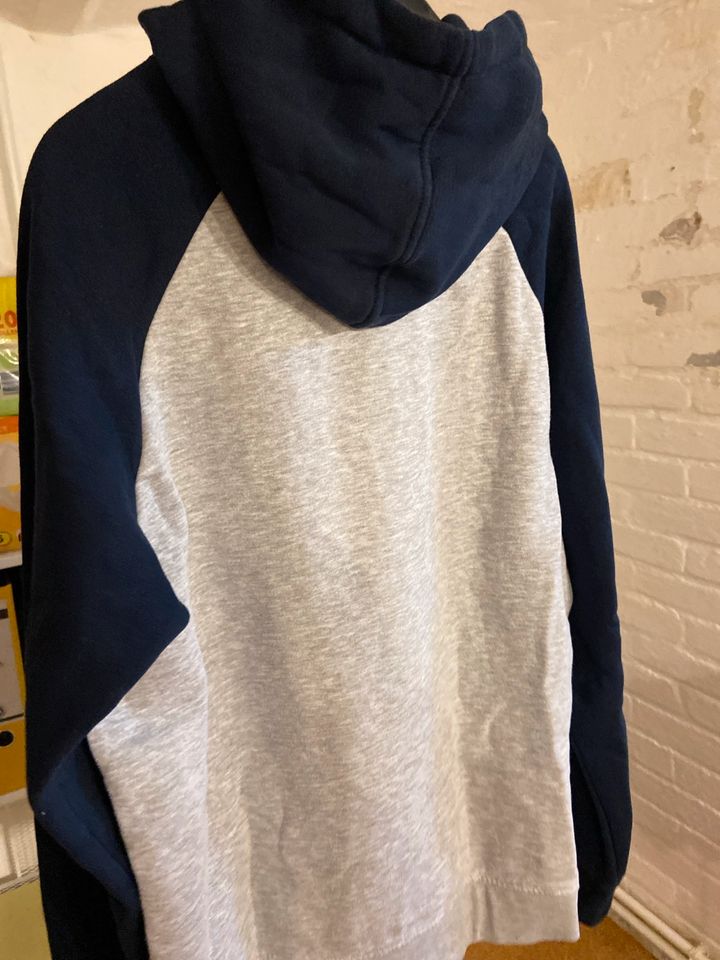 Jack & Jones Kapuzenpullover fast neu in Bad Münder am Deister