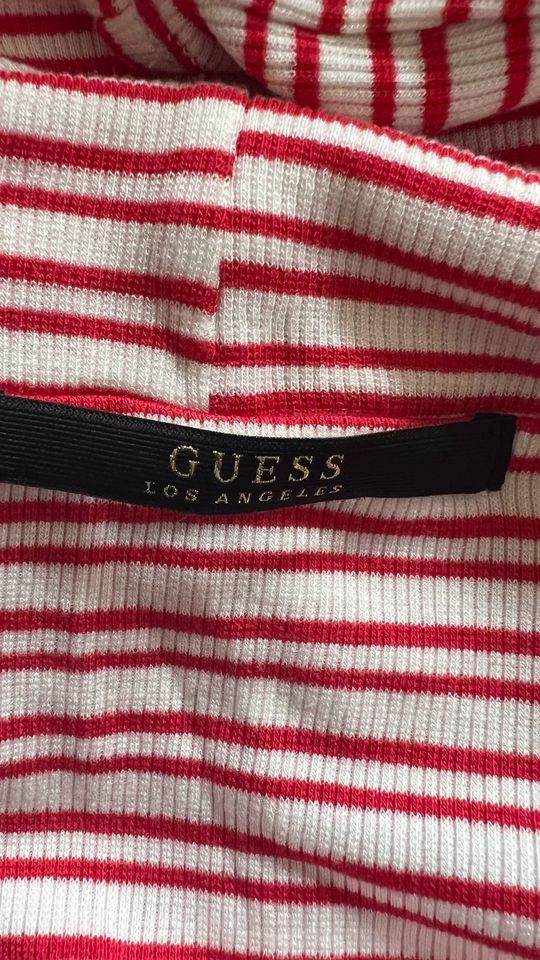 Oberteil von Guess in Größe 38.l in München