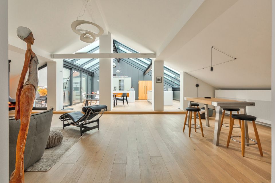 Design-Penthouse für höchste Ansprüche mit 4 Meter hohen Decken in Berlin