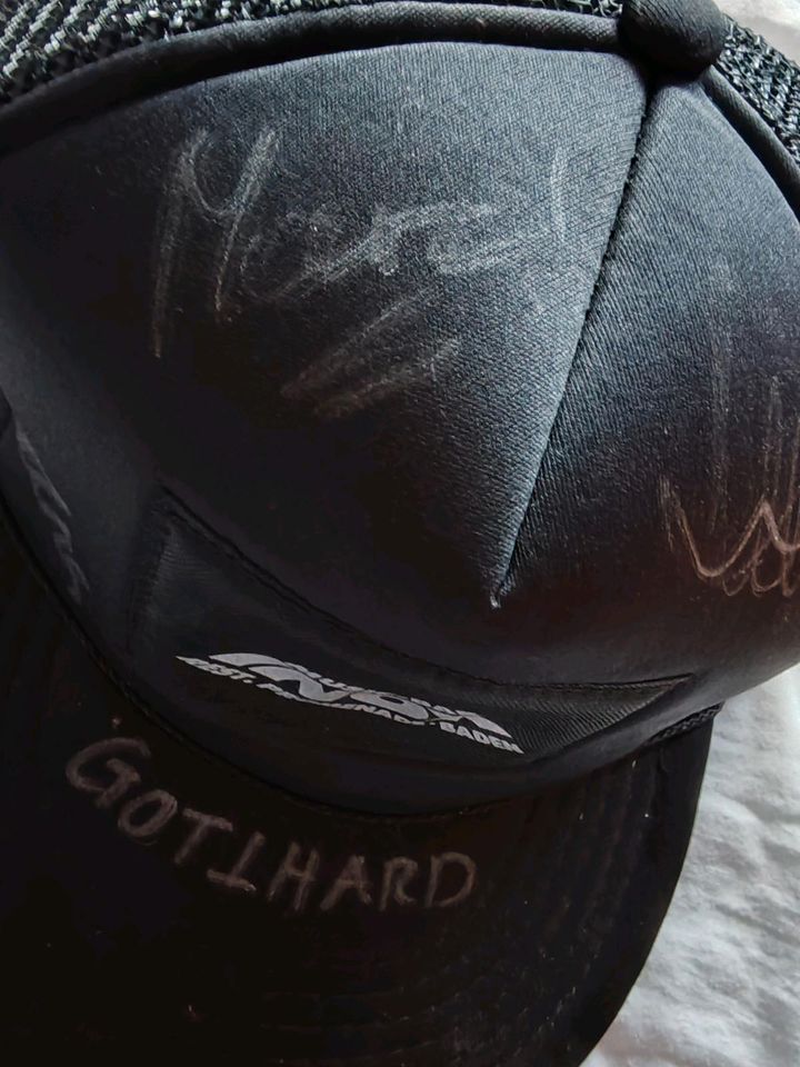 Original Autogramme von Gotthard auf Trucker Cap aus dem INOX in Marl