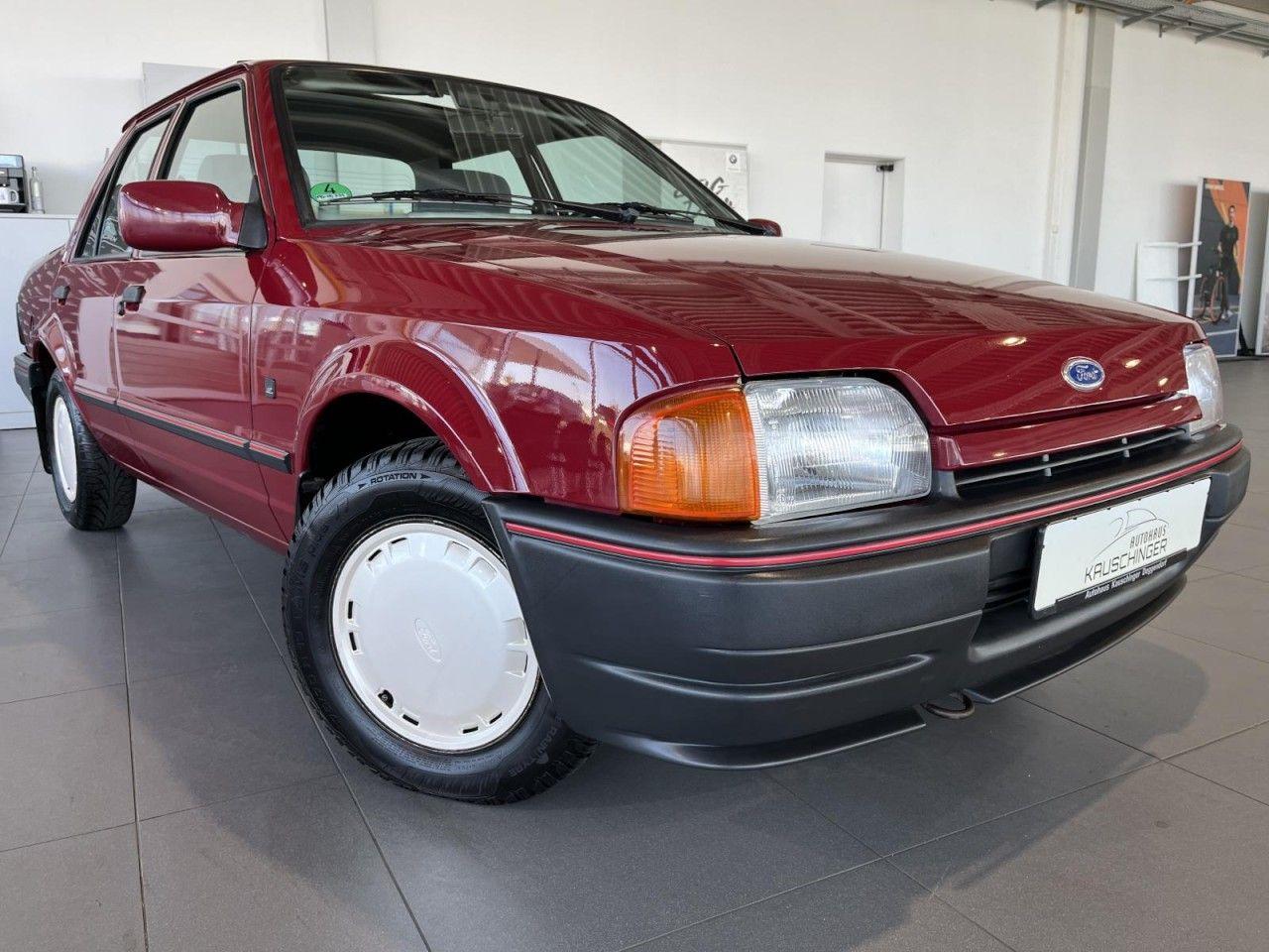 Abbildung des Autos Ford Orion 1.6 90PS SCHI…