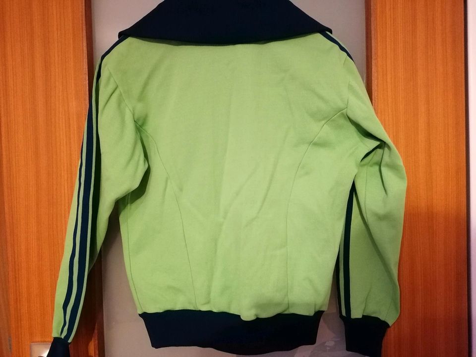 Adidas Retro Jacke Trikotstoff grün S in Bielefeld