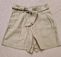 Hallhuber Shorts 36 ❤️ wNEU mit Bindegürtel 100 % Leinen in Khaki Brandenburg - Mahlow Vorschau