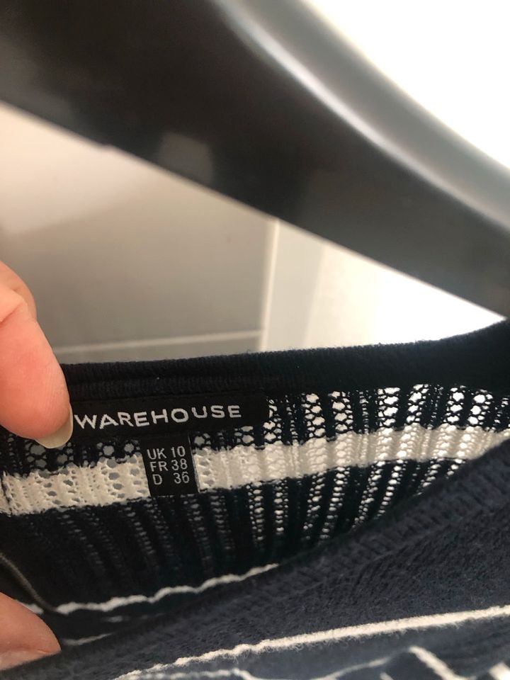 Warehouse Damen Feinstrickpullover Gr. M, Dunkelblau in Vöhringen