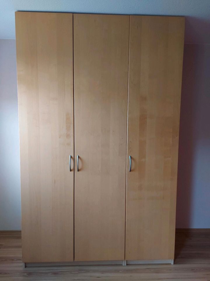 Kleiderschrank in Hattingen