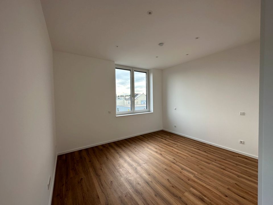 Zentrale 2-Zimmer-Wohnung mit 30qm Dachterrasse! in Lünen