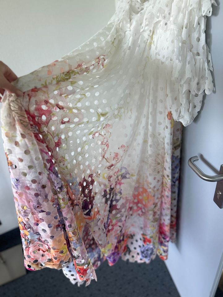 ZIMMERMANN - Robe aus lasergeschnittener Gaze mit floralem Print in Illertissen