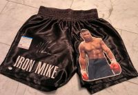 Handsignierte Boxerhose von Mike Tyson* MIT ECHTHEITSZERTIFIKAT * Baden-Württemberg - Ulm Vorschau