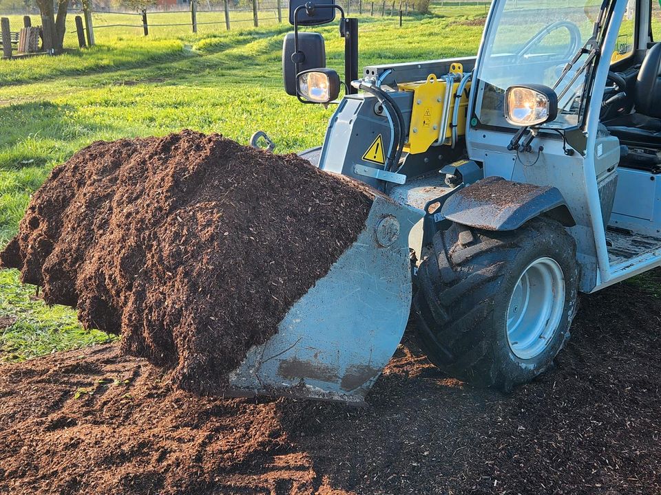 Rindenmulch fein Lose gekippt in Wunstorf