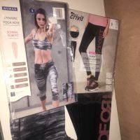 Crivit Fitness Leggings S schwarz , Woman 3/4 Yoga Hose S grau Schleswig-Holstein - Reinbek Vorschau