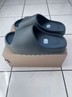 Yeezy slide granit 44,5 Bremen - Blumenthal Vorschau