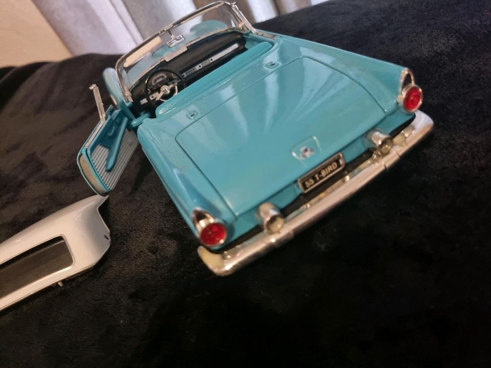 Modellauto 1 18 Ford Thunderbird Cabrio / majorette in Riedlingen