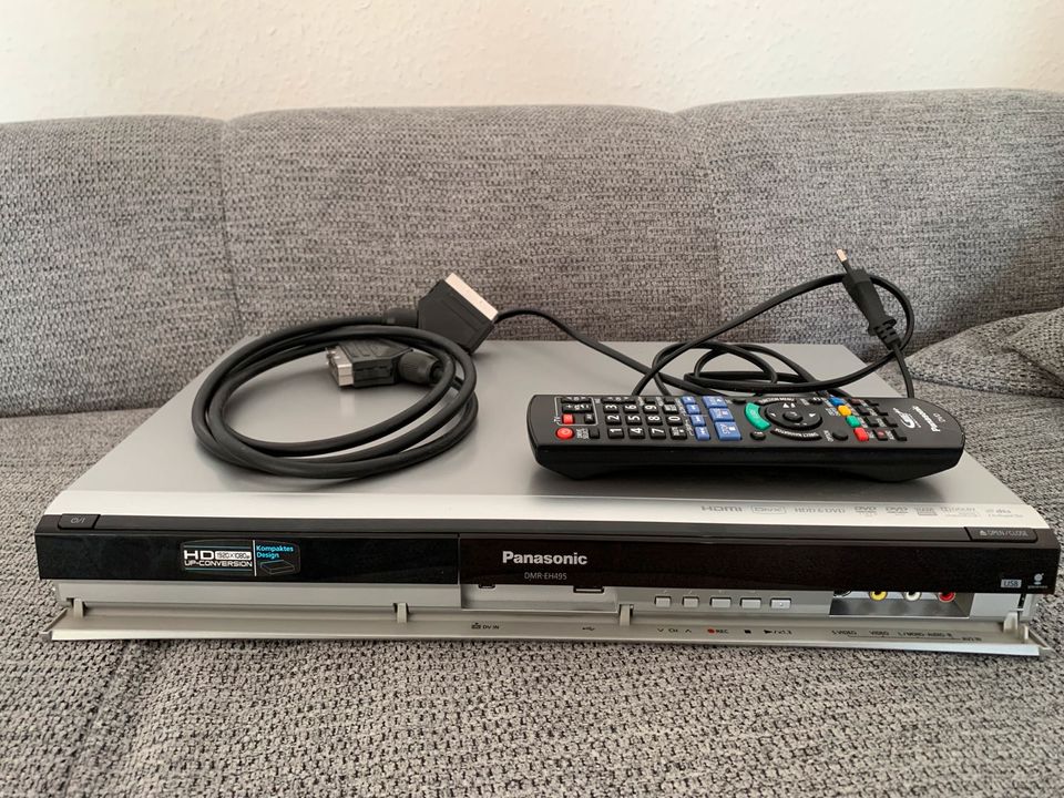 Panasonic DMR-EH495 DVD RW HDD 160GB HDMI, USB inkl DHL! in Dresden
