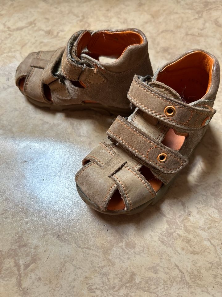 Baby Sandalen Elefanten Gr 21 Leder in Brieskow-Finkenheerd