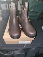 Grubs/England Chelseaboots neu braun Rindleder Gr.37 Brandenburg - Baruth / Mark Vorschau