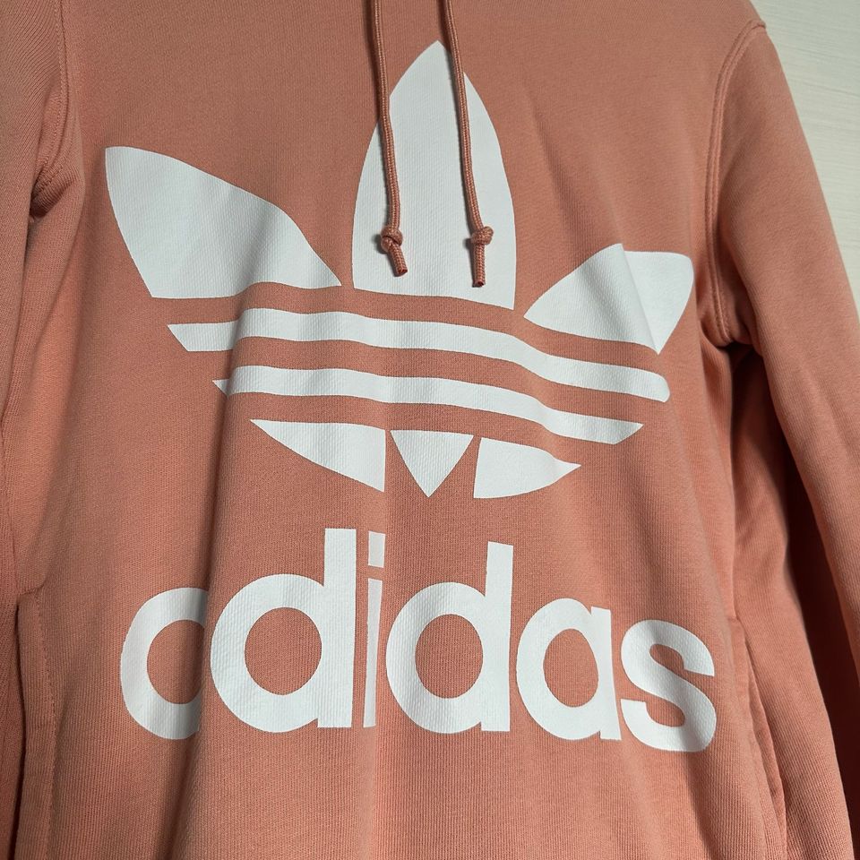 Adidas Pullover / Hoodie lachsfarben Gr. 32/36 in Vilshofen an der Donau