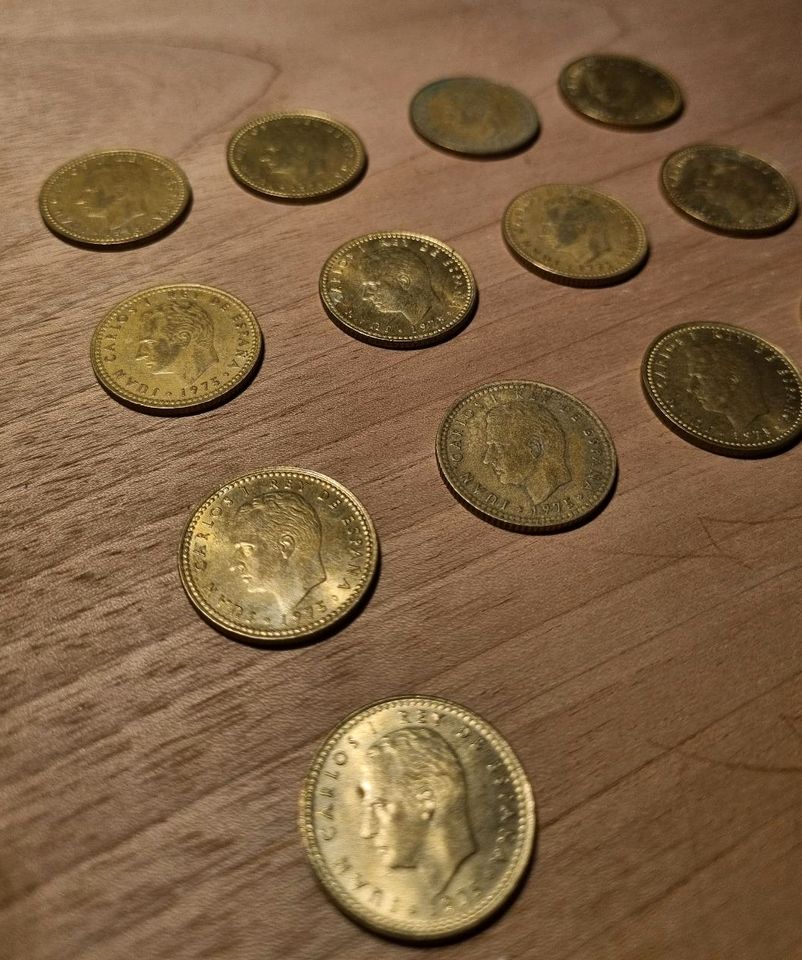 Münze/ Coin  Juan Carlos* 1 Pesta (alle aus 1975)* in Bergheim