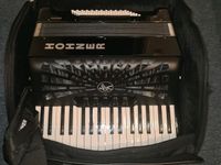 Hohner Bravo III 72 Black silent key Akkordeon Mitte - Wedding Vorschau