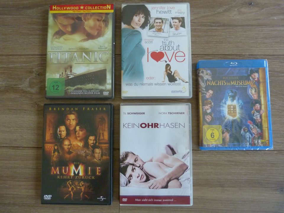 DVDs auch einzeln verkaufbar (Die Mumie, the truth about love...) in Offenbach