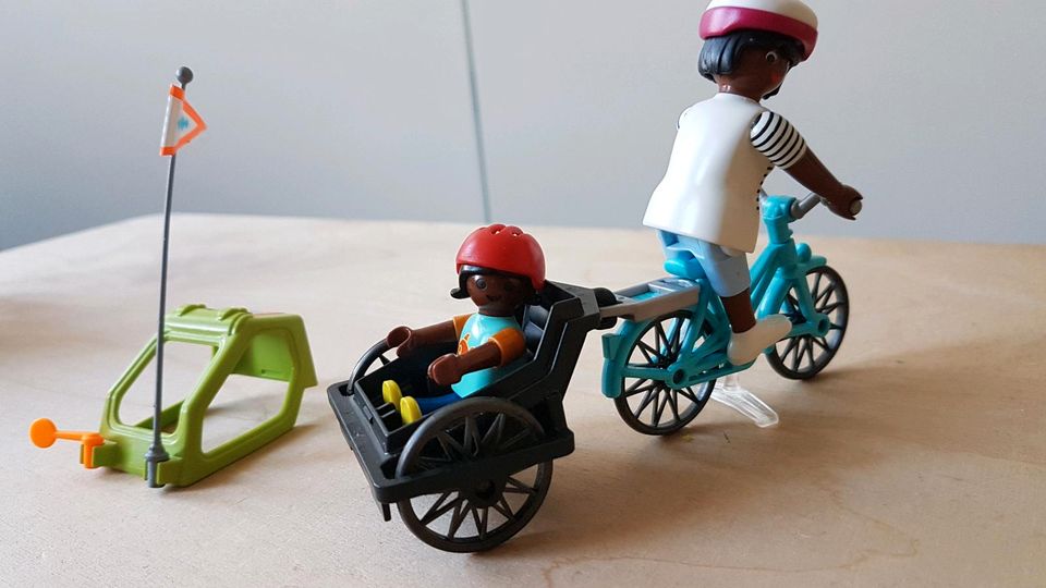 Playmobil: Fahrrad mit Fahrradanhänger / Kinderanhänger in Wiesbaden