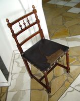antiker Schreibtischstuhl Stuhl urig Reliefleder VINTAGE Bayern - Fürth Vorschau