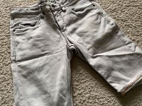 Garcia Jeans Shorts  Stein grau Gr. 176 Thüringen - Utendorf Vorschau