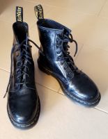 Dr. Martens air Wair Schnürstiefel schwarz Lack Gr. 39 Nordrhein-Westfalen - Ratingen Vorschau